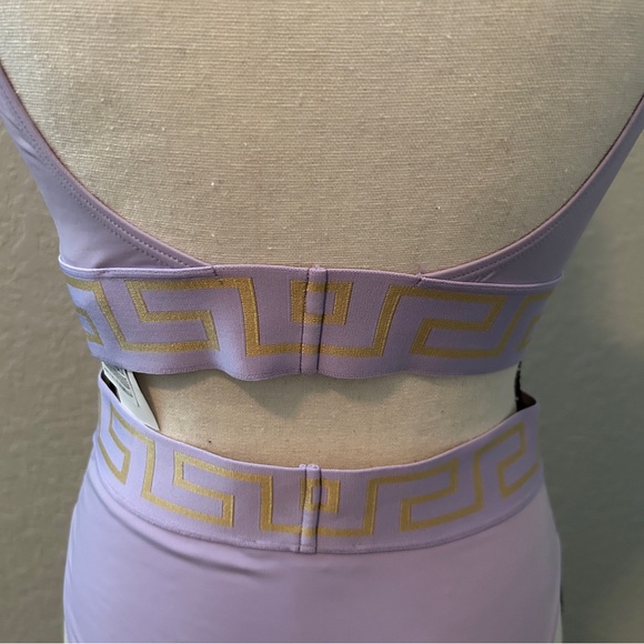 Versace Greca Lavender
Bikini - Picture 9 of 11